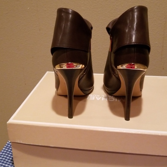 Booties - Picture 2 of 4